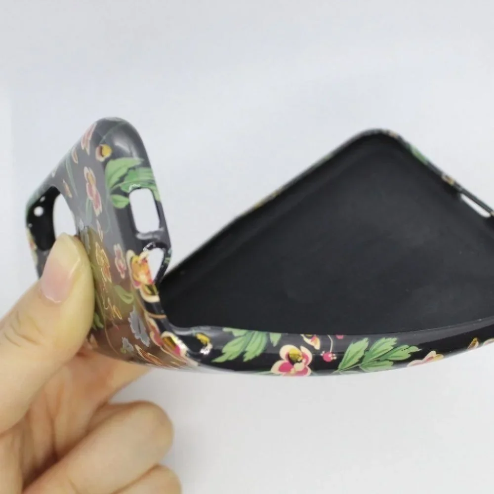 iPhone XR Floral tpu gold stamp case